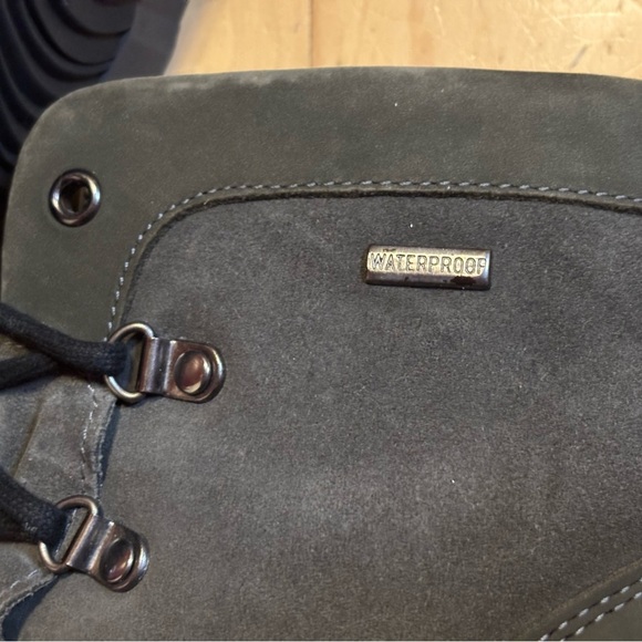 Kamik Ariel Lo Boots Womens Size 10 Hunter Green Waterproof Leather Ankle Bootie - Picture 4 of 8